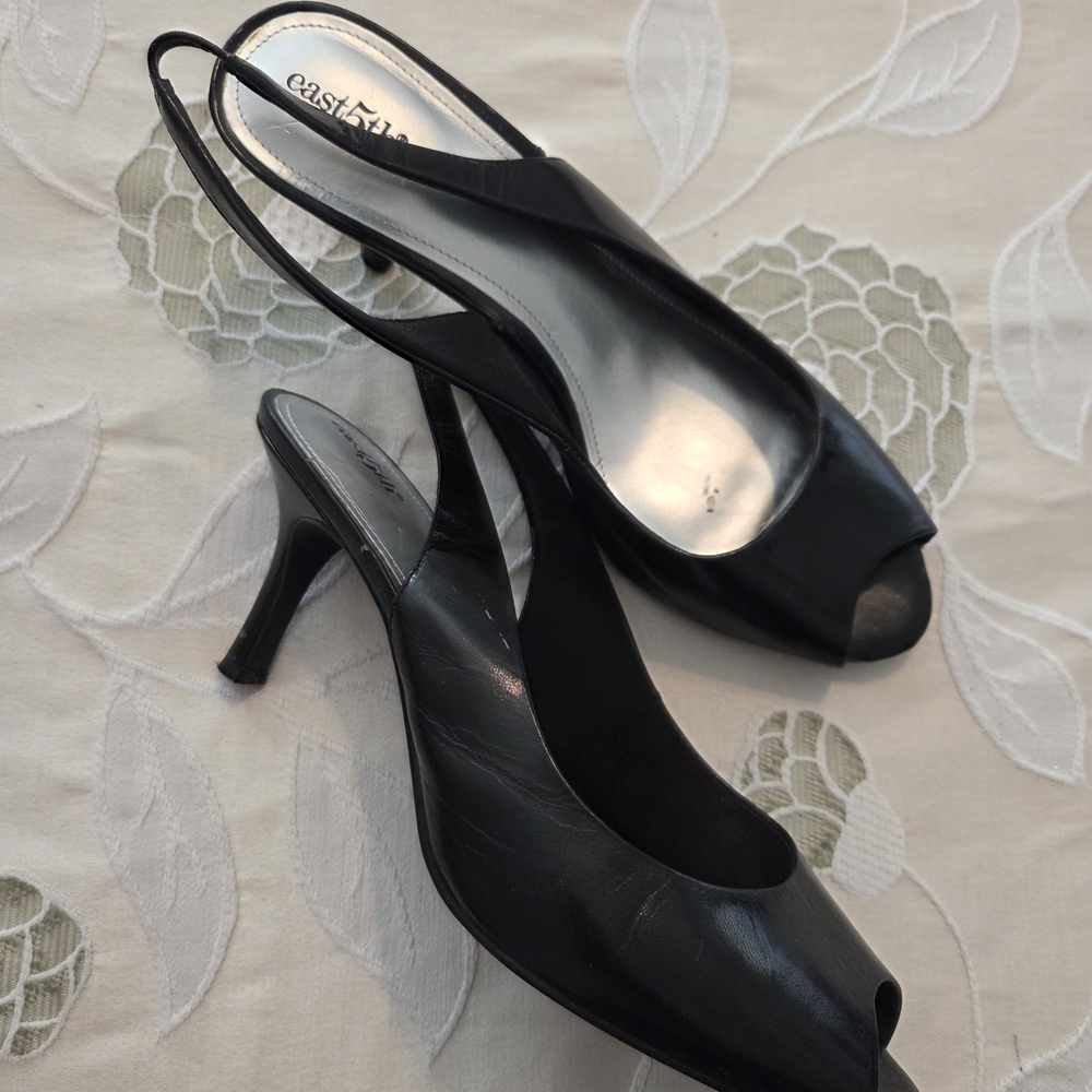Elegant Black Slingback Heels